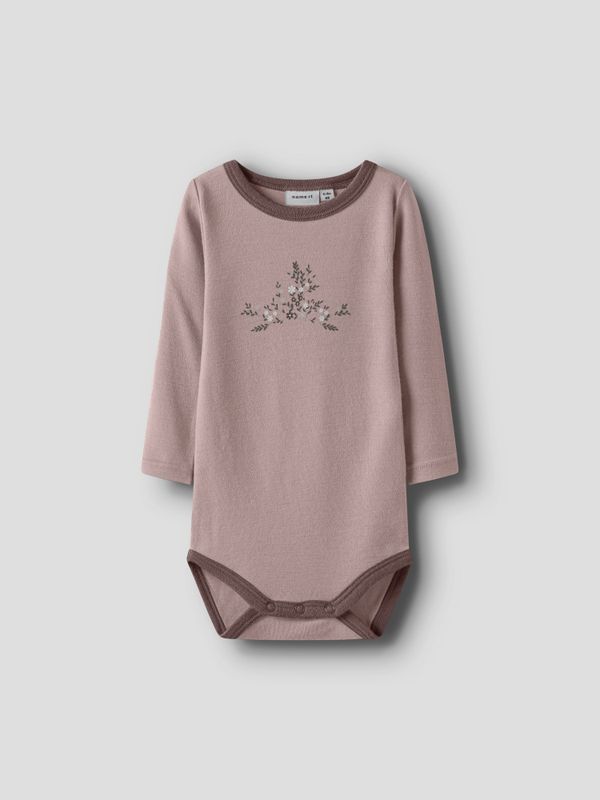 Nbfwillow gammelrosa ullbody m/blomster