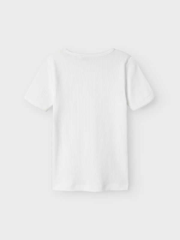 Name it, Nkffikate hvit ribbet t-skjorte