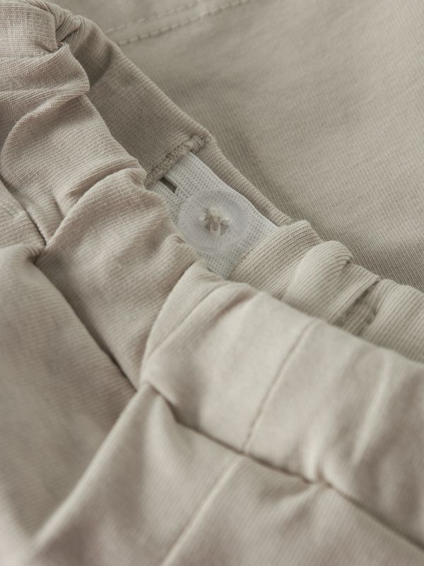 Nbmvacion beige shorts m/bil